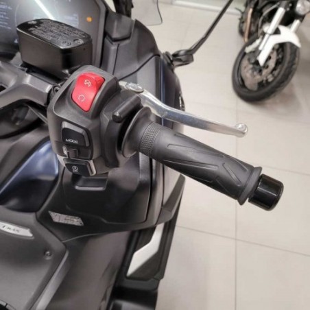 Yamaha T-Max 560 (2022 - 24)