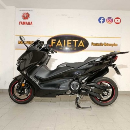 Yamaha T-Max 560 Tech Max (2021)