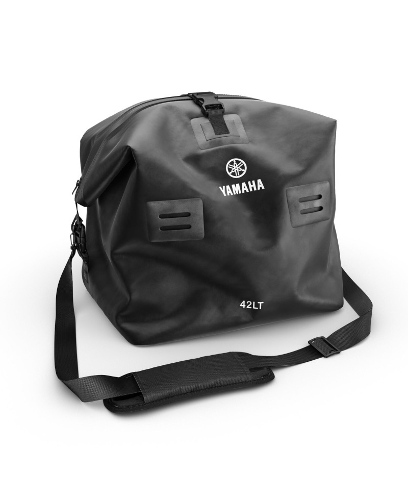 23P FTCBA 00 00 Waterproof Inner Bag EU Studio 001