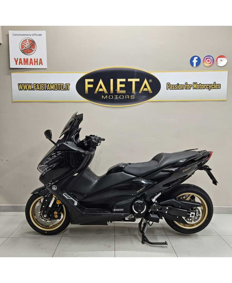 Yamaha T-Max 560 Tech Max (2020)