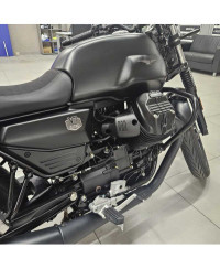 Moto Guzzi V7 Stone (2025 - 26)