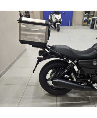 Moto Guzzi V7 Stone (2025 - 26)