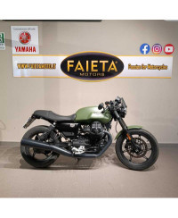 Moto Guzzi V7 Stone (2021 - 24)