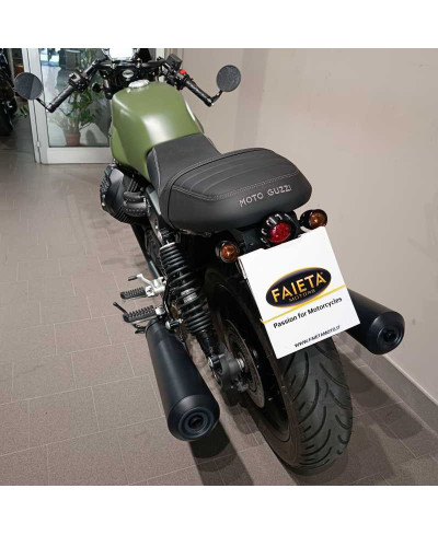 Moto Guzzi V7 Stone (2021 - 24)