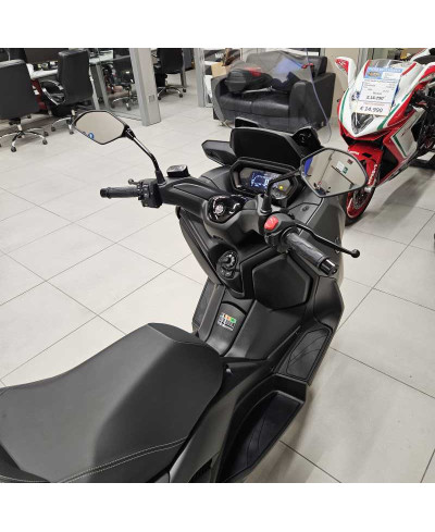 Yamaha X-Max 300 (2025 - 26)
