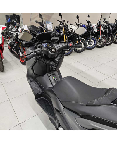 Yamaha X-Max 300 (2025 - 26)