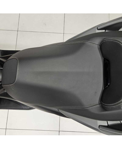 Yamaha X-Max 300 (2025 - 26)