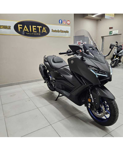 Yamaha T-Max 560 (2025 - 26)