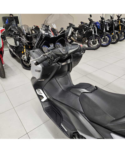 Yamaha T-Max 560 (2020 - 21)
